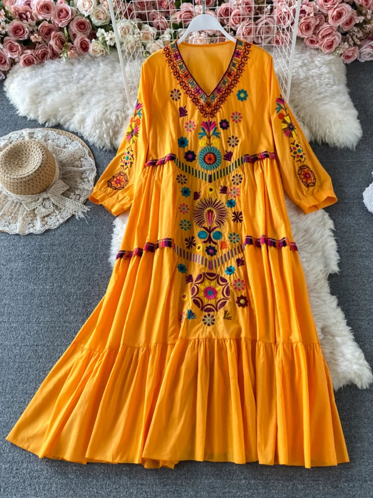 Vintage Chic Women Floral Embroidery Beach Bohemian Mini Dress Ladies Short Sleeve V-neck Cotton and Linen Boho Dresses Vestido