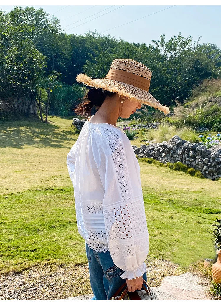 2025 Spring New Women's French White Shirt Splicing Lace Embroidery Design Ladies Shirt Long Sleeve Casual Holiday Beach Tops