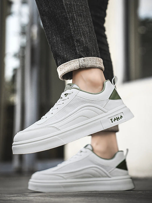 New Men Sneakers Comfortable Platform Shoes 2025 Trend Lace-up Vulcanized Shoes lightweight breathable White Casual Sneakers