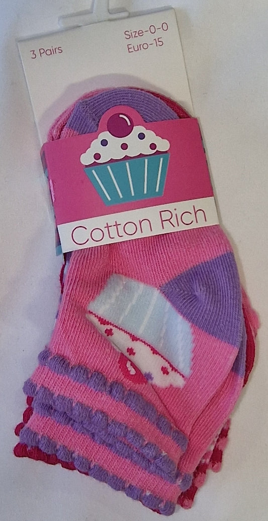 SO30 RAINBOW AND CUPCAKE UK 0 - 5.5