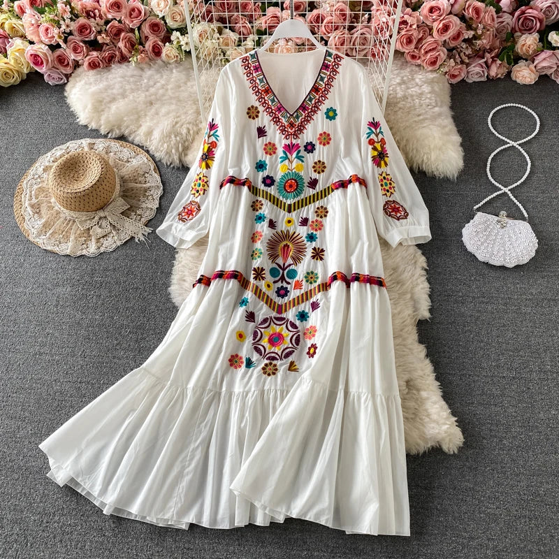 Vintage Chic Women Floral Embroidery Beach Bohemian Mini Dress Ladies Short Sleeve V-neck Cotton and Linen Boho Dresses Vestido