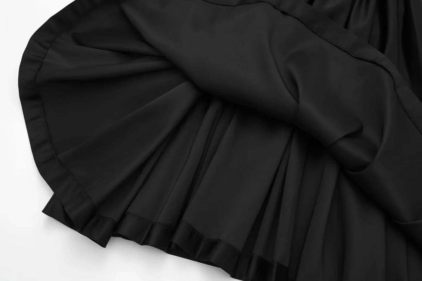 TRAFZA Vintage High Quality Black Patchwork Party Dress Women V Neck Ruffles Cami Chic Dress Fashion 2025 Evening Club Dress