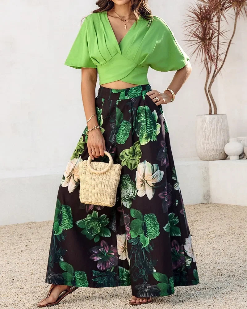 Elegant 2 Pieces for Woman Elegant V-Neck Short Sleeve Ruched Top and Floral Print Pocket Design Wide Leg Pants Sets