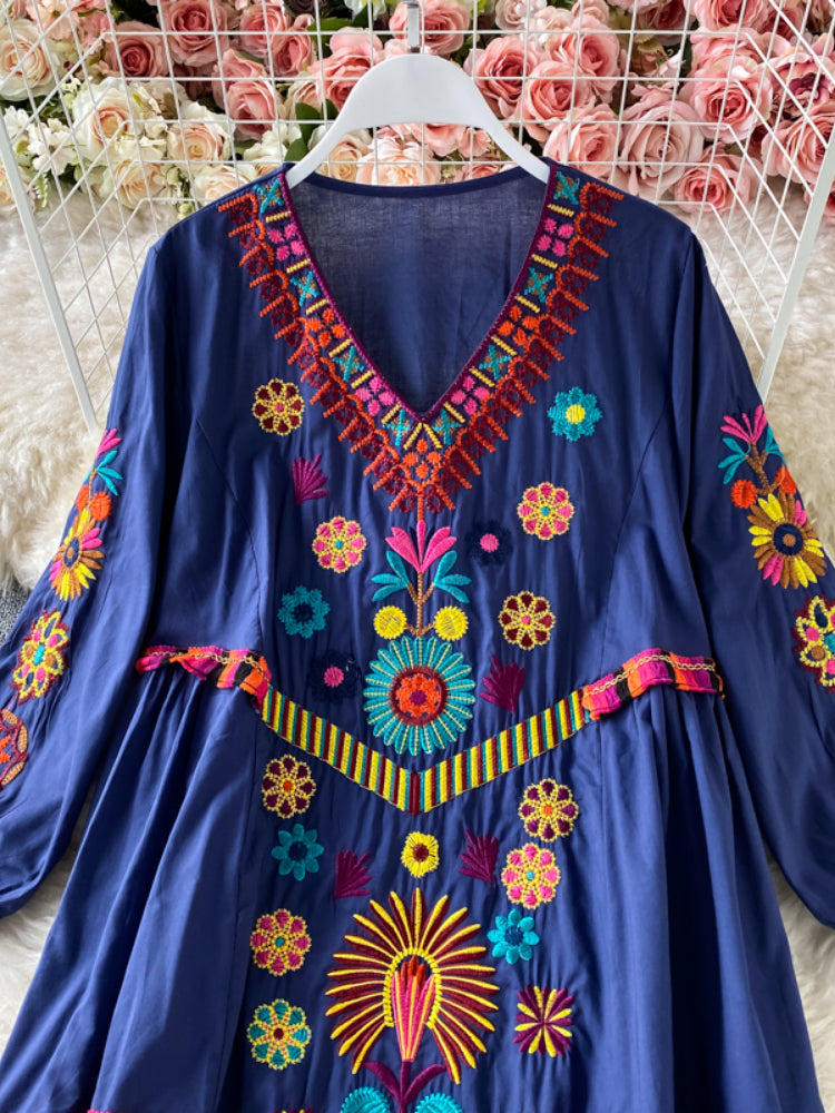 Vintage Chic Women Floral Embroidery Beach Bohemian Mini Dress Ladies Short Sleeve V-neck Cotton and Linen Boho Dresses Vestido