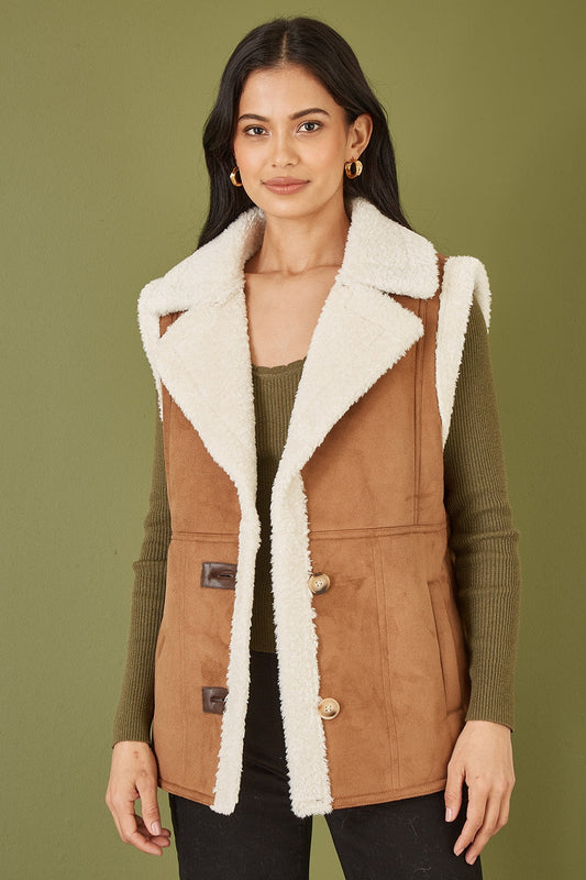 Yumi Brown Sherpa Style Button Up Gilet