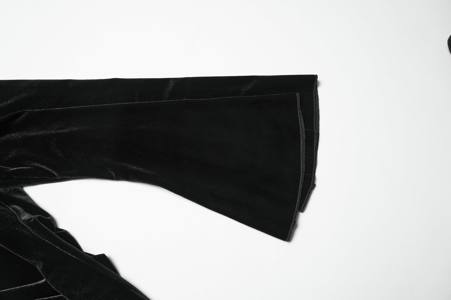 Punk Rave Belladonna Demon’s Hand Velvet T-Shirt