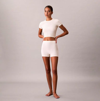 Calvin Klein SEAMLESS TEE Womens Printed CK Knit T-Shirt Ivory