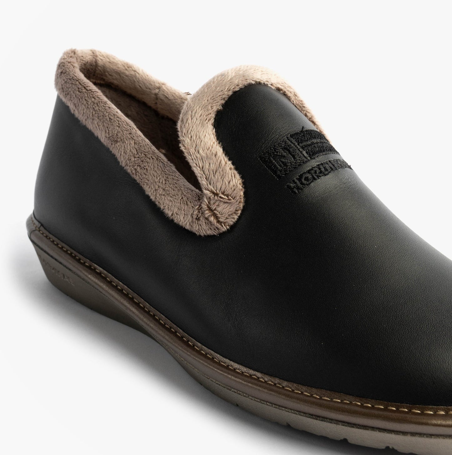 Nordikas DUBLIN Womens Full Slipper Black