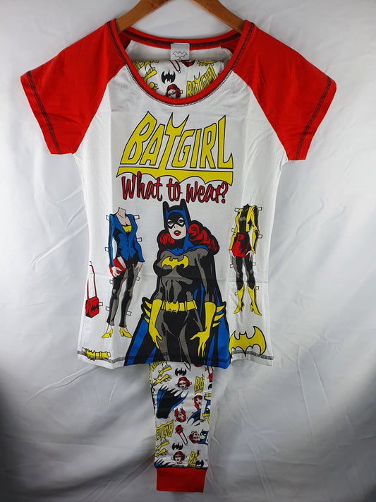 P196 BATGIRL