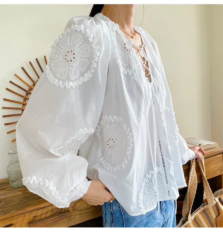 2025 Spring New Women's French White Shirt Splicing Lace Embroidery Design Ladies Shirt Long Sleeve Casual Holiday Beach Tops