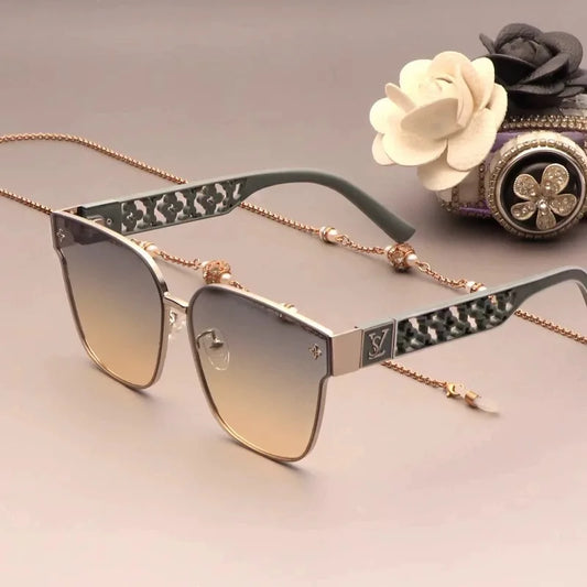 2024 new top luxury fashion sunglasses for women trendy street style quality anti-ultraviolet sunglasses(DS-8829)