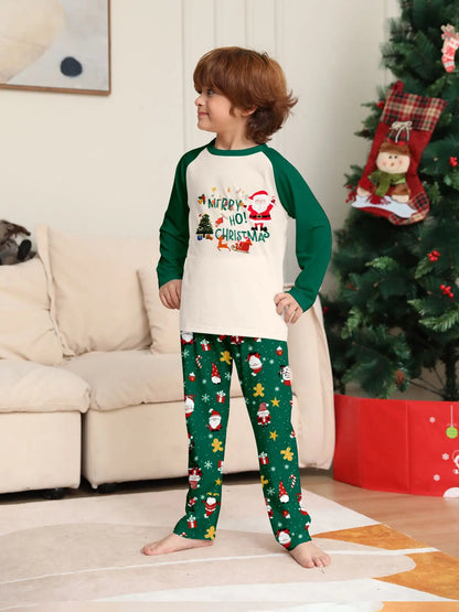 2026 Christmas Matching Pajamas Family Outfits Patchwork Set Adult Father Mother Kids Baby Sleepwear Look Pyjamas Clothes