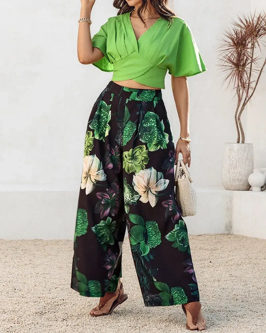 Elegant 2 Pieces for Woman Elegant V-Neck Short Sleeve Ruched Top and Floral Print Pocket Design Wide Leg Pants Sets