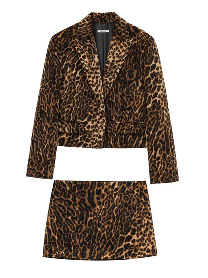 Long Sleeve 2 Pieces Leopard Printed Mini Skirt Two Piece Set Women Outfit