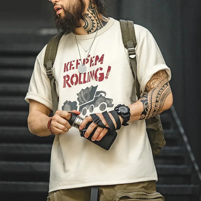 Maden Maden Summer Men's Beige Short Sleeve T-Shirts Vintage Graffiti Letter Car Print Tees Heavyweight Casual  Tops for Men
