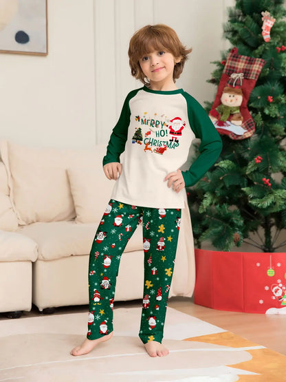 2026 Christmas Matching Pajamas Family Outfits Patchwork Set Adult Father Mother Kids Baby Sleepwear Look Pyjamas Clothes
