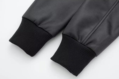 TRAFZA Winter Short Coats Woman Trendy Black Turn-Down Collar Long Sleeves Pockets Zipper Female High Street Thick Jackets