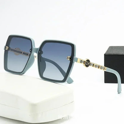 2025 New Fashion Sunglasses Women Hot Sale Polarized Square Retro Sun Glasses Large Frame Gradient Ladies Sunglass for Men UV400