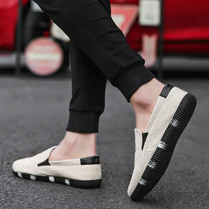 Men's Board Shoes Summer New Luxury Canvas Breathable Soft Sole Hiking Casual Fashion Trend Linen Lazy Fashion Brand Shoes