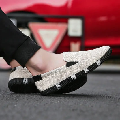 Men's Board Shoes Summer New Luxury Canvas Breathable Soft Sole Hiking Casual Fashion Trend Linen Lazy Fashion Brand Shoes