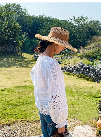 2025 Spring New Women's French White Shirt Splicing Lace Embroidery Design Ladies Shirt Long Sleeve Casual Holiday Beach Tops