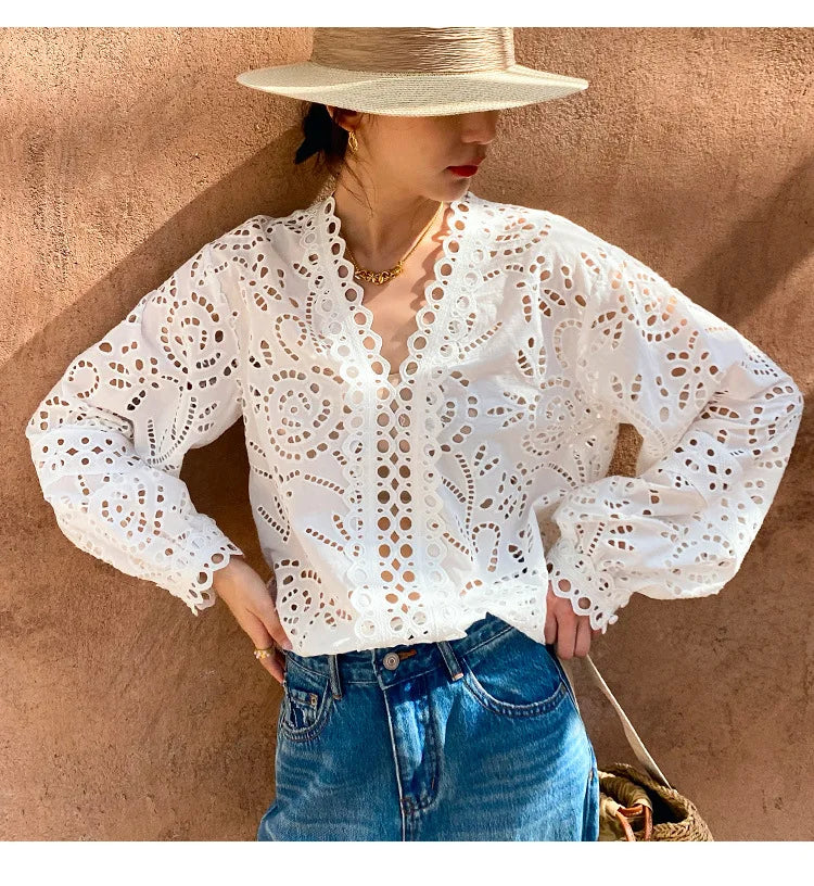 2025 Spring New Women's French White Shirt Splicing Lace Embroidery Design Ladies Shirt Long Sleeve Casual Holiday Beach Tops
