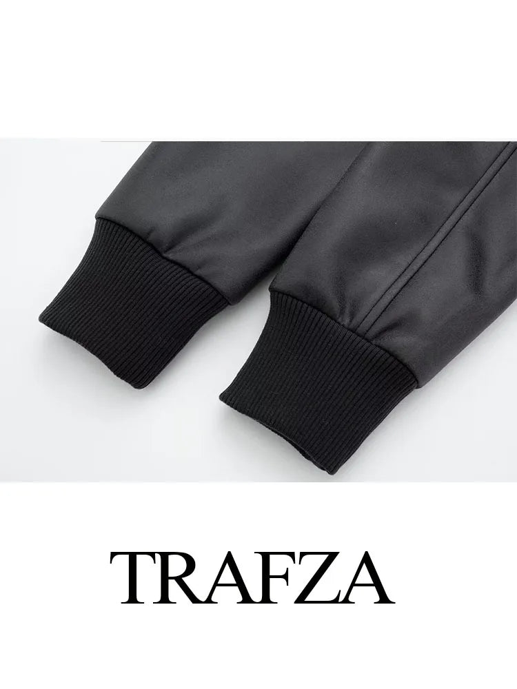 TRAFZA Winter Short Coats Woman Trendy Black Turn-Down Collar Long Sleeves Pockets Zipper Female High Street Thick Jackets