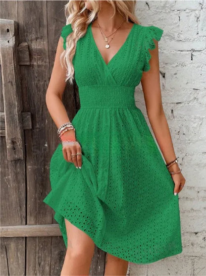 Summer Women V-Neck Beach Dress Flare Sleeve Solid Color Hollow Lace Waist Dress Casual Beach Holiday Dresses