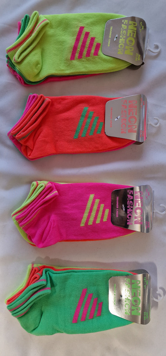 SO16 NEOAN TRAINER SOCKS 3PK UK 12.5-3.5