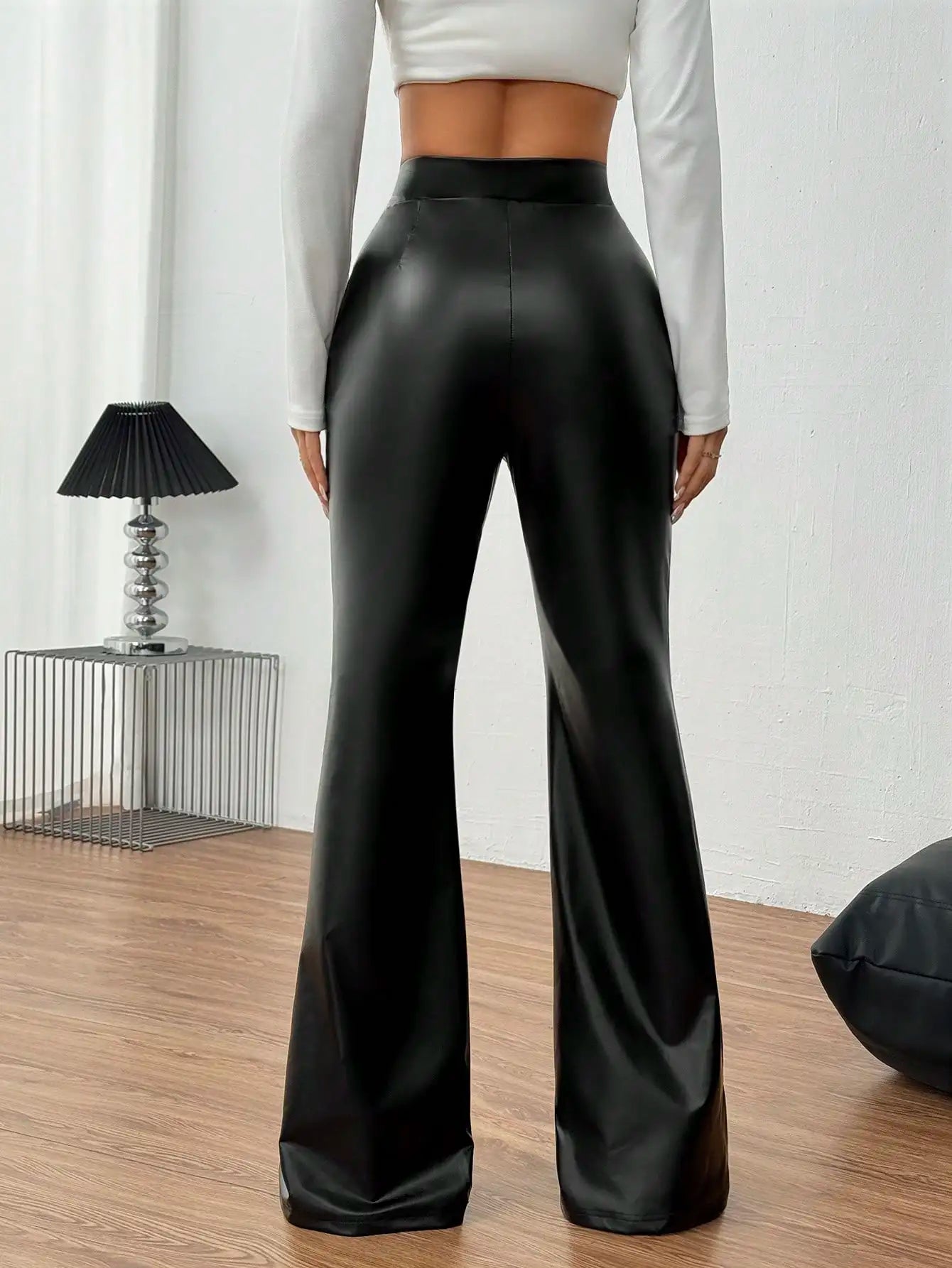 Sexy V-waist invisible zipper horn pants leg shot PU black autumn/winter women's pants