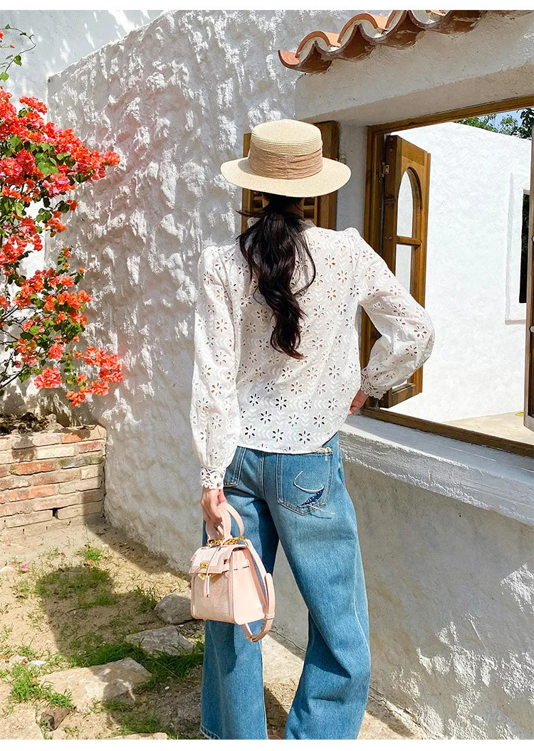 2025 Spring New Women's French White Shirt Splicing Lace Embroidery Design Ladies Shirt Long Sleeve Casual Holiday Beach Tops