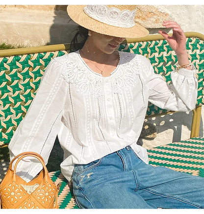 2025 Spring New Women's French White Shirt Splicing Lace Embroidery Design Ladies Shirt Long Sleeve Casual Holiday Beach Tops
