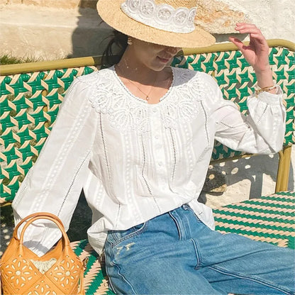 2025 Spring New Women's French White Shirt Splicing Lace Embroidery Design Ladies Shirt Long Sleeve Casual Holiday Beach Tops