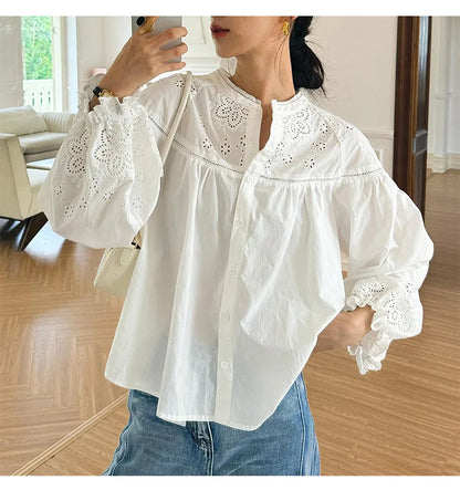 2025 Spring New Women's French White Shirt Splicing Lace Embroidery Design Ladies Shirt Long Sleeve Casual Holiday Beach Tops