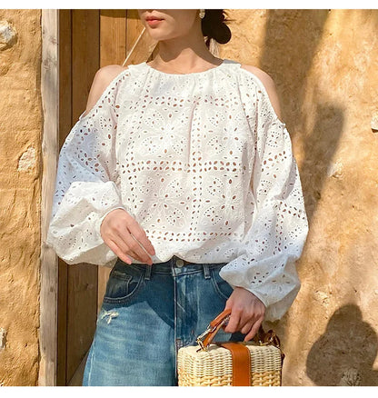 2025 Spring New Women's French White Shirt Splicing Lace Embroidery Design Ladies Shirt Long Sleeve Casual Holiday Beach Tops