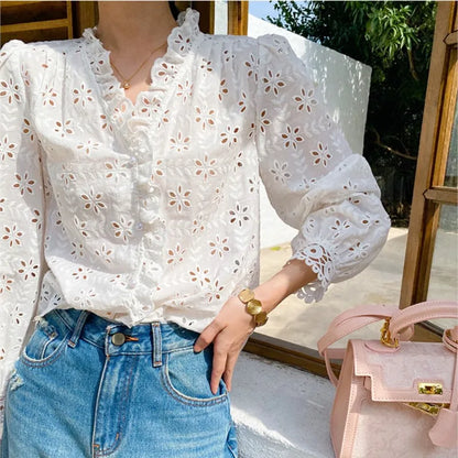 2025 Spring New Women's French White Shirt Splicing Lace Embroidery Design Ladies Shirt Long Sleeve Casual Holiday Beach Tops