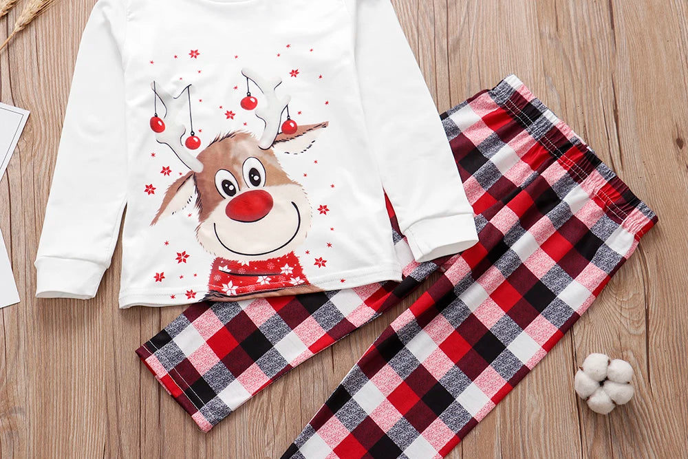 Family Matching Christmas Pajamas Sets Mother And Kids Pyjamas Deer Print Tops+Pants Xmas Sleepwear Baby Romper Pet Dog Clothes