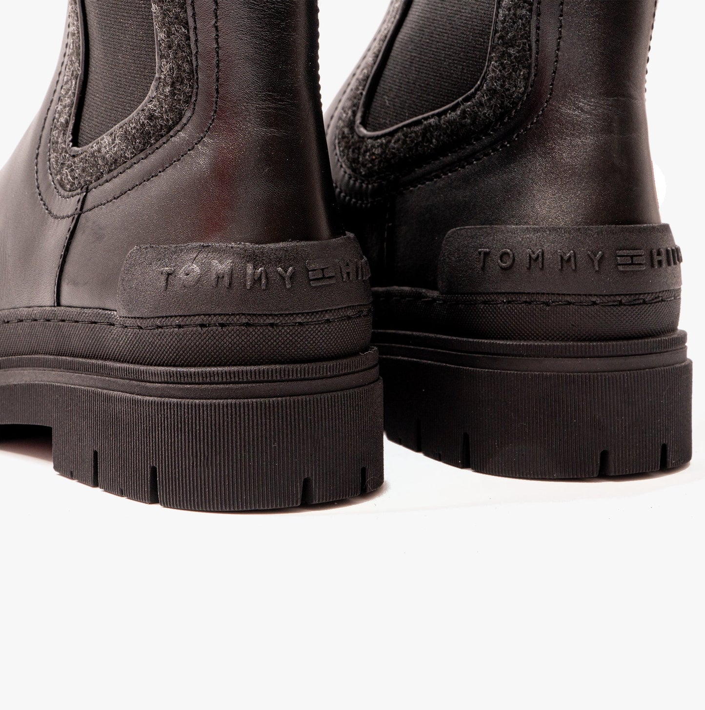 Tommy Hilfiger FEMININE FELT CHELSEAIE Womens Boots Black