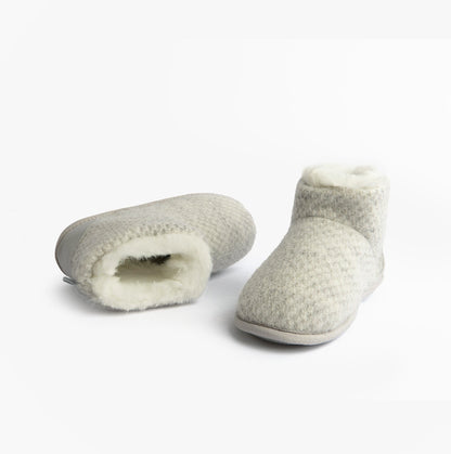Totes Isotoner SPARKLE KNIT Womens Boot Slippers Light Grey
