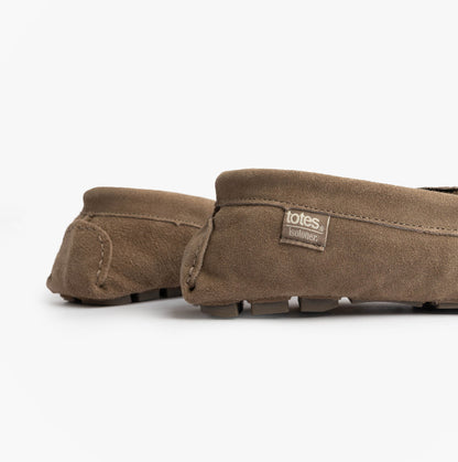 Totes Isotoner SUEDE CLASSIC Moccasin Slippers Mens Sand