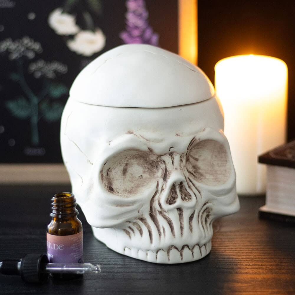 Gothic Gifts Weathered Skull Oil Burner and Wax Warmer