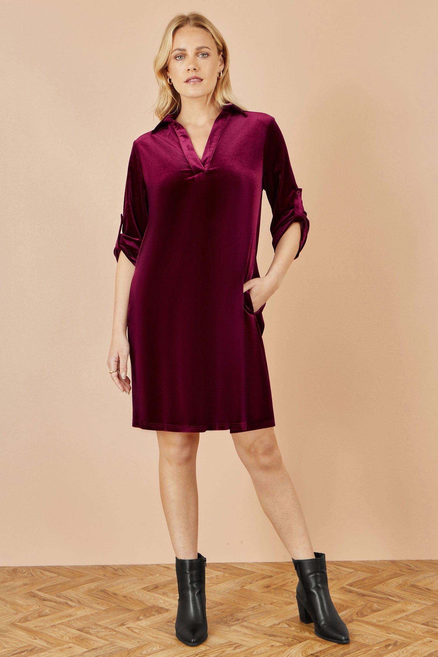 Yumi Burgundy Velvet Tunic Dress With 3/4 Sleeves