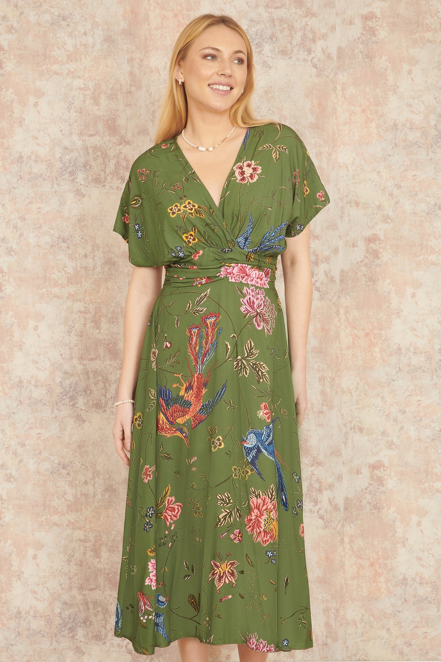 Yumi Green Bird and Floral Print Ruched Waist Kimono Midi Dress