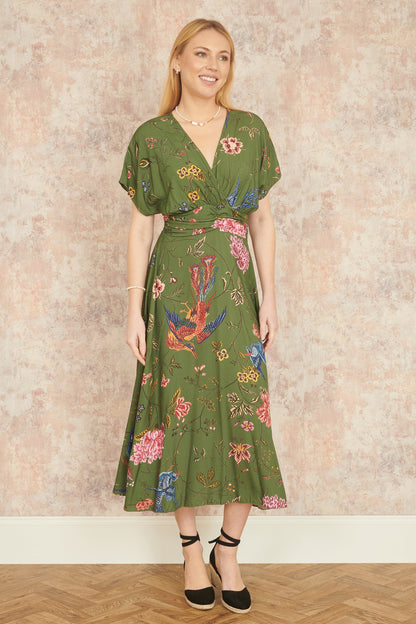 Yumi Green Bird and Floral Print Ruched Waist Kimono Midi Dress