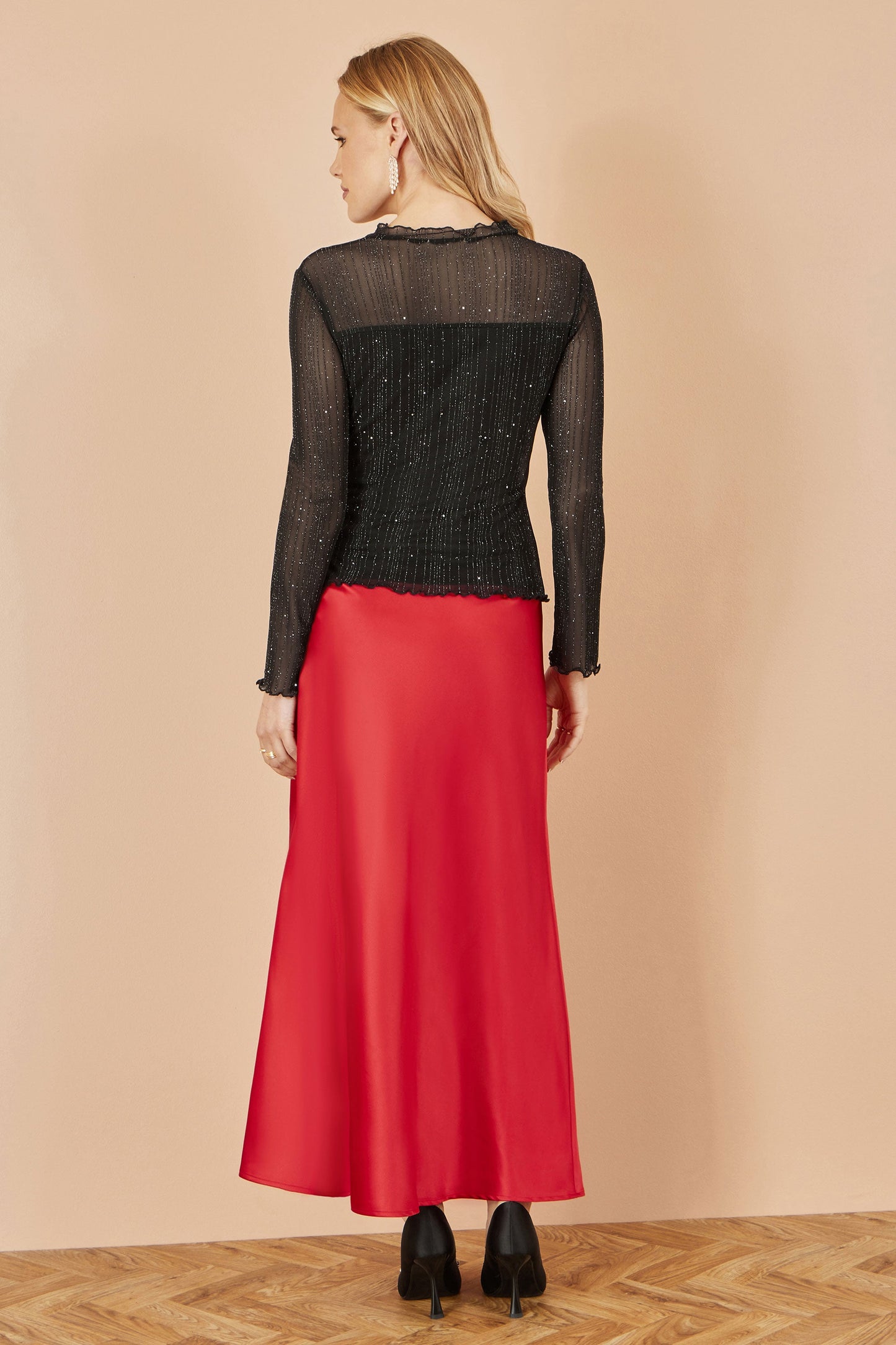 Yumi Red Satin Midi Skirt