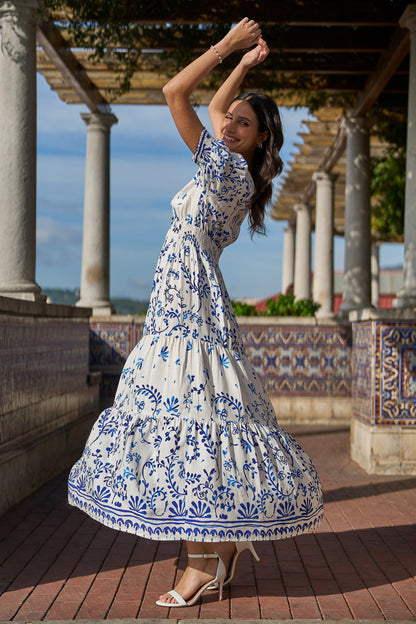 Yumi White Border Print Maxi Dress