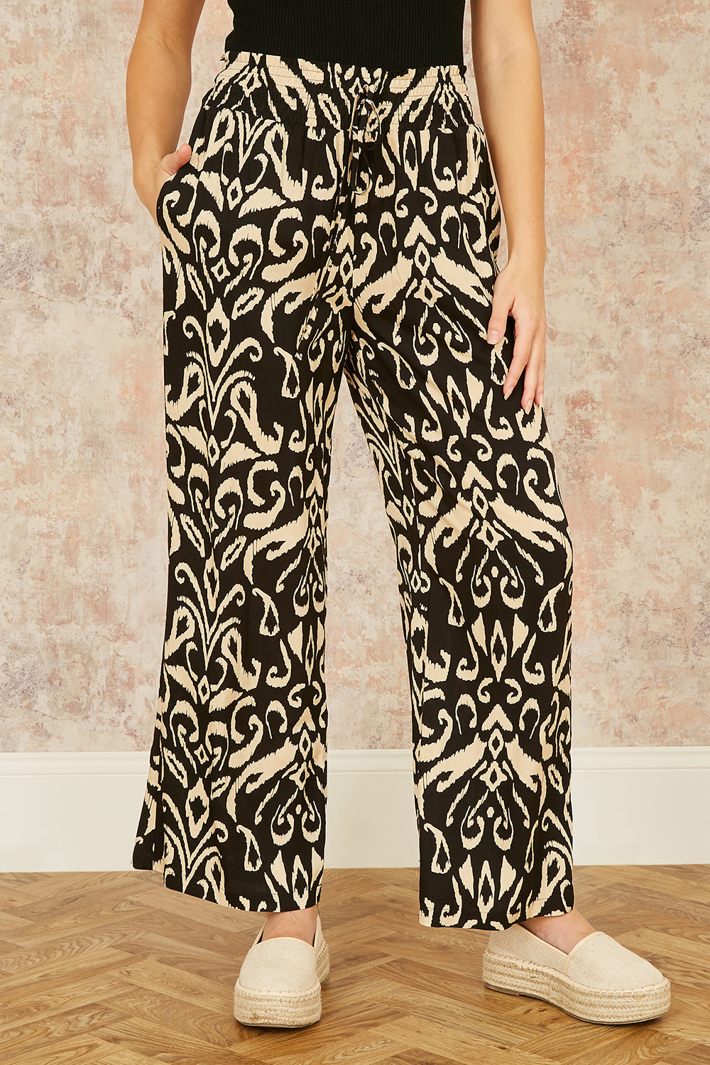 Yumi Black Ikat Print Relaxed Fit Trousers