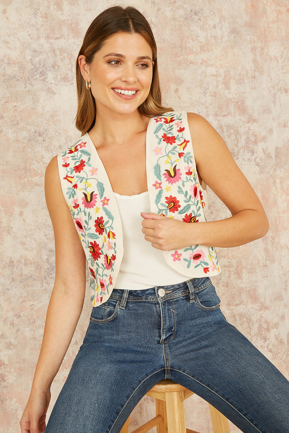 Yumi White Folk Embroidered Cotton Waist Coat