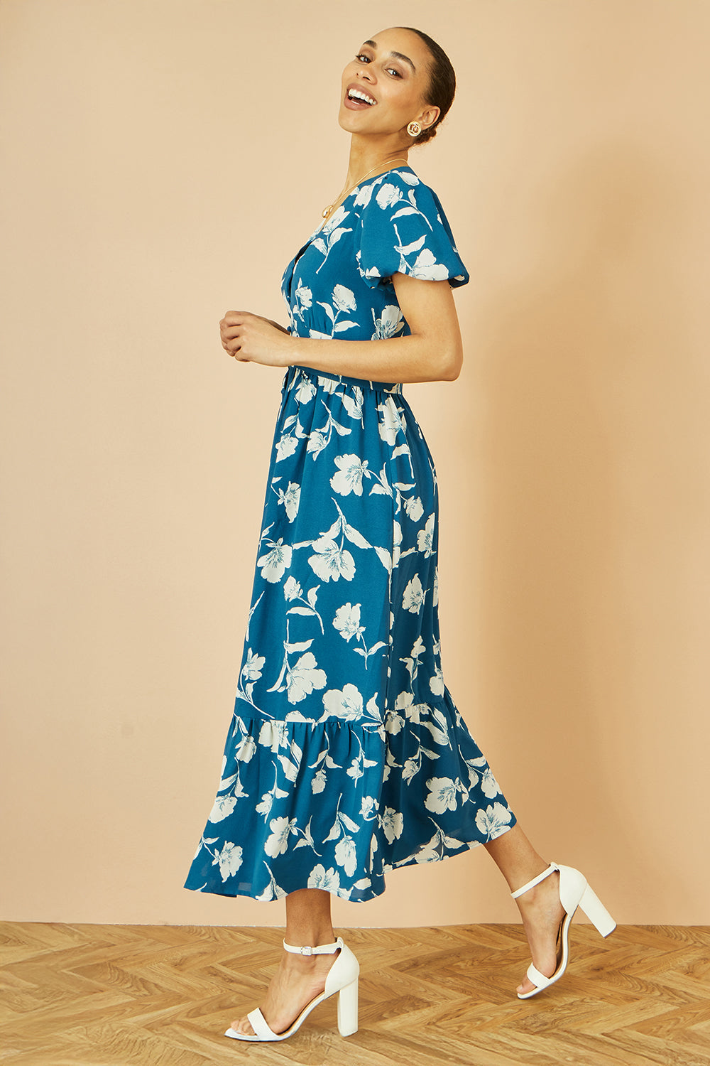 Yumi Teal Floral Button Down Floral Midi Dress