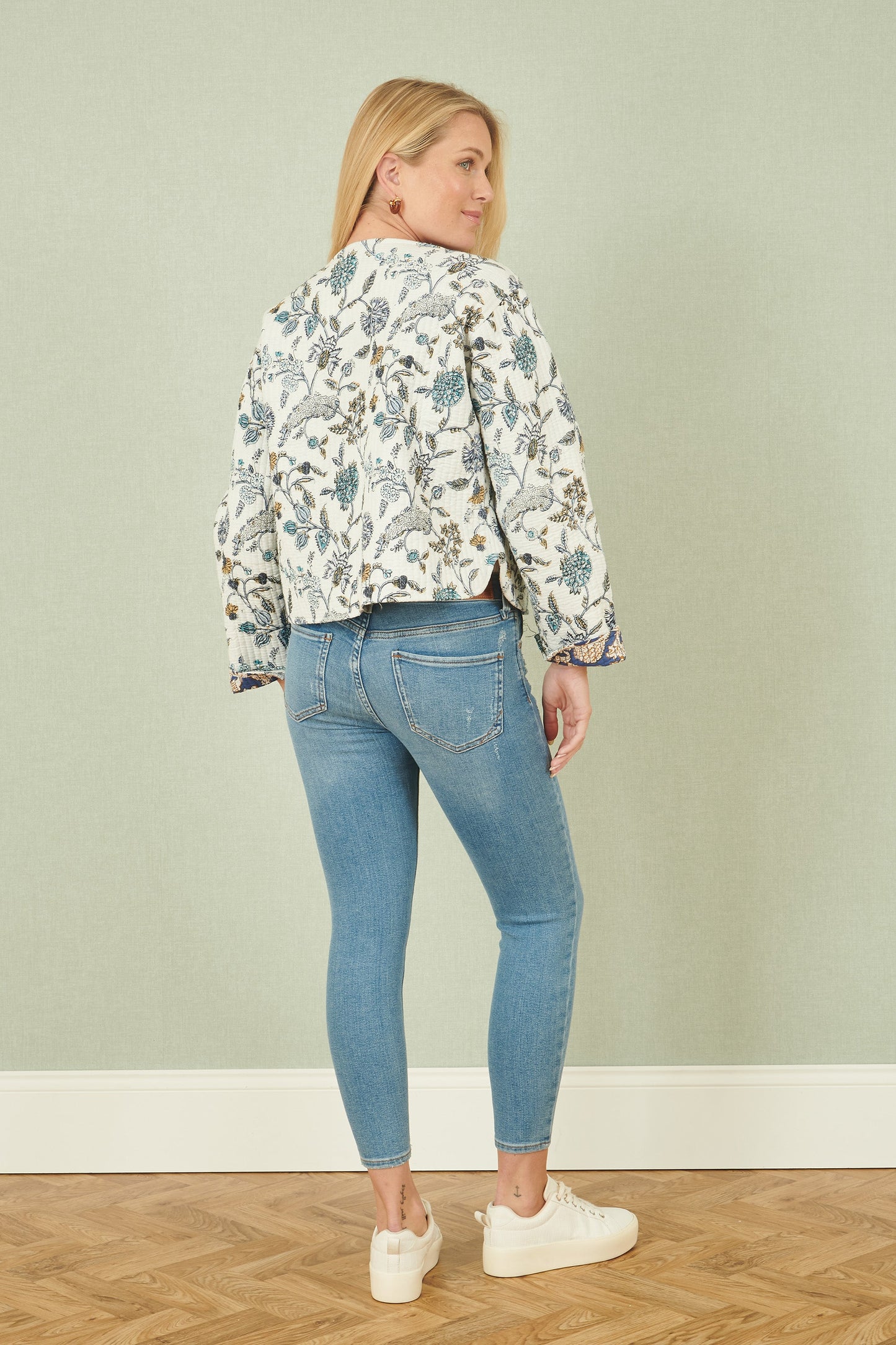 Yumi White Floral Reversible Cotton Quilted Jacket